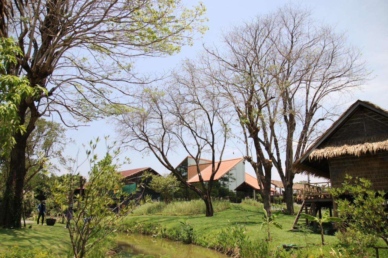 Hotel Suan Sampran Nakhon Pathom Esterno foto